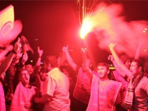 İsrail Konsolosluğu önünde Mescid-i Aksa protestosu!