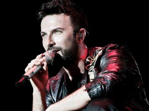 Tarkan'ın koruması şov yaptı