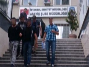 Hırsızları güvenlik kamerası kayıtları ele verdi