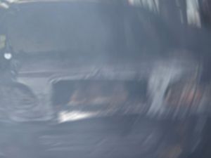 Erzak taşıyan minibüsün geçişi sırasında patlama