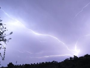 Ortaya kartpostallık görüntüler çıktı