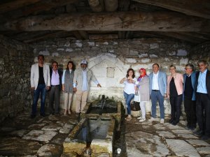 Bayburt'ta tarihi çeşme hizmete açıldı