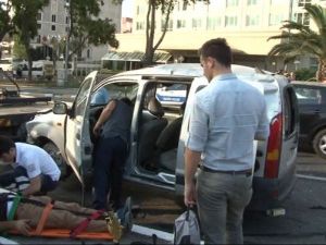 Köpeğe çarpmamak için manevra yapınca....