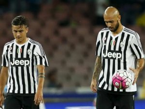 Juventus Napoli'ye de yenildi
