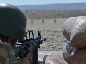 Hakkari’de bir terörist öldürüldü