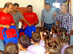 AKUT'tan öğrencilere yardım!
