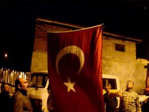 Kardeşinin şehit haberini namaza giderken aldı