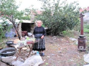 Naylon evde yaşam mücadelesi