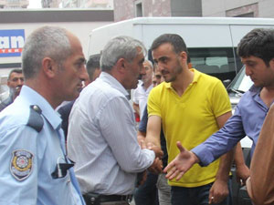 Muhtar kendisini tehdit eden işçiyi vurdu!