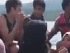 Tekbirlerle Yunanistan’a geçtiler