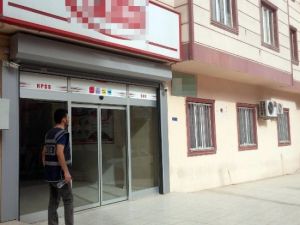 Paralel yapıya ait okul ve dershaneye baskın !