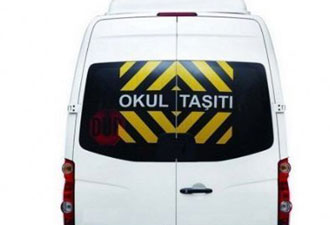 Servis minibüsünü ''gelin arabası'' yaptılar