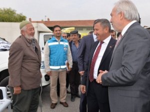 Çiftçilere ’Macar Fiği Tohumu’ Dağıtıldı