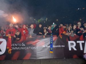 Arnavutluk kaybetti, Kosova da üzüldü