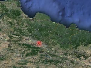 Deprem anında korku dolu anlar