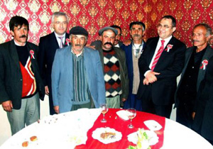 Köyden indim kokteyle!