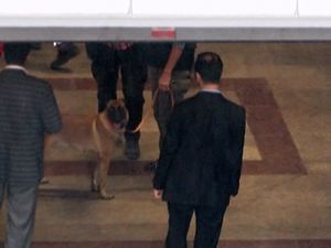 Taksim metrosunda bomba araması yapıldı