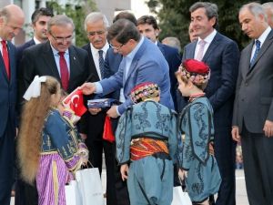 Başbakan’ı duygulandıran şiir