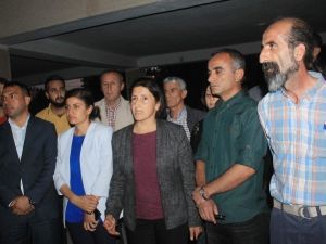 “Öz yönetim davası” ertelendi