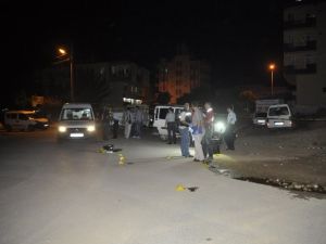 Eşini vurup intihar etti