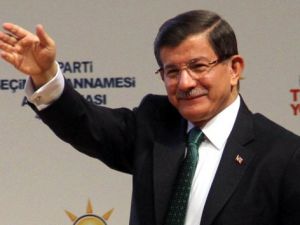 Davutoğlu: ’İlk sinyaller birlik ve kardeşlik olsun!’