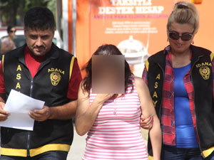 Teyzesine fuhuş yaptırırken yakalandı
