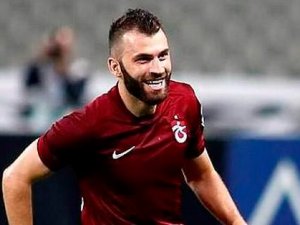 Mustafa Yumlu vazgeçilmez oldu