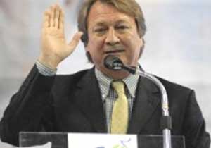 Zeki Sezer Trabzon'da konuştu