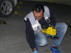Acil önünde baba ve oğula kurşun yağmuru: 2 ölü