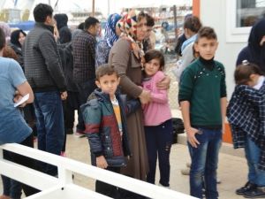 37 mülteciyi boğulmaktan balıkçılar kurtardı