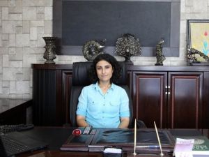 Belediye eş başkanı görevinden uzaklaştırıldı