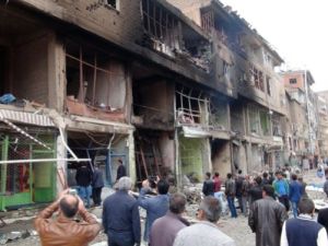 Şemdinli savaş alanına döndü