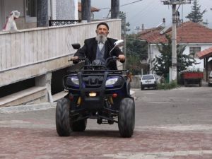 90’lık dedenin ATV keyfi