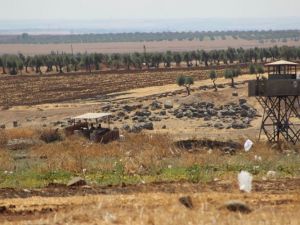 Türkiye’ye girmeye çalışan 4 IŞİD’li terörist yakalandı