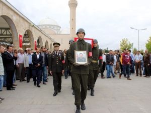 Şehit onbaşıya veda