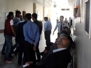 Acil servis doktoru darp edildi