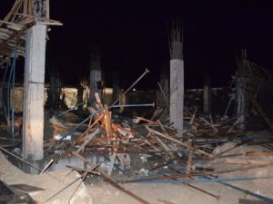 AVM inşaatı çöktü: 5 yaralı