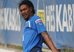 Rigobert Song'un fedakarlığı