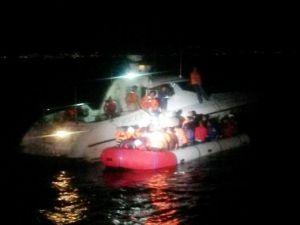 Denizdeki Suriyelileri sahil güvenlik kurtardı