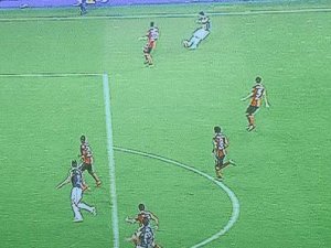 Fenerbahçe varsa futbolda kural yoktur!