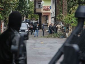 Hücre evine bomba ihbarı