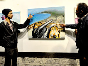 Ressam Baba oğuldan ilk sergi!