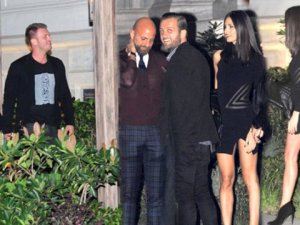 Kıvanç'ın partisine Yasemin Özilhan'ın minisi damga vurdu!