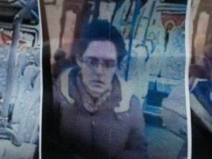 AK Parti binasına bomba yerleştiren terörist kamerada