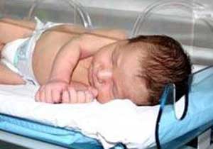 Şüpheli paketten bebek çıktı