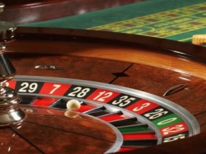 Bakan’ın oğlu kumar borcundan tutuklanacak!