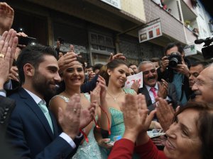 Nişanın özel konuğu