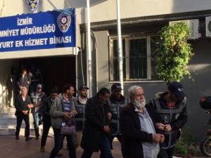 İzmir’de Ölüm Botu Operasyonu: 12 İnsan Kaçakçısı Tutuklanarak Cezaevine Gönderildi