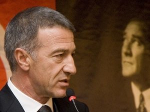 Ağaoğlu aday olacak mı?