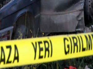 Otomobille kamyonet çarpıştı: 7 yaralı